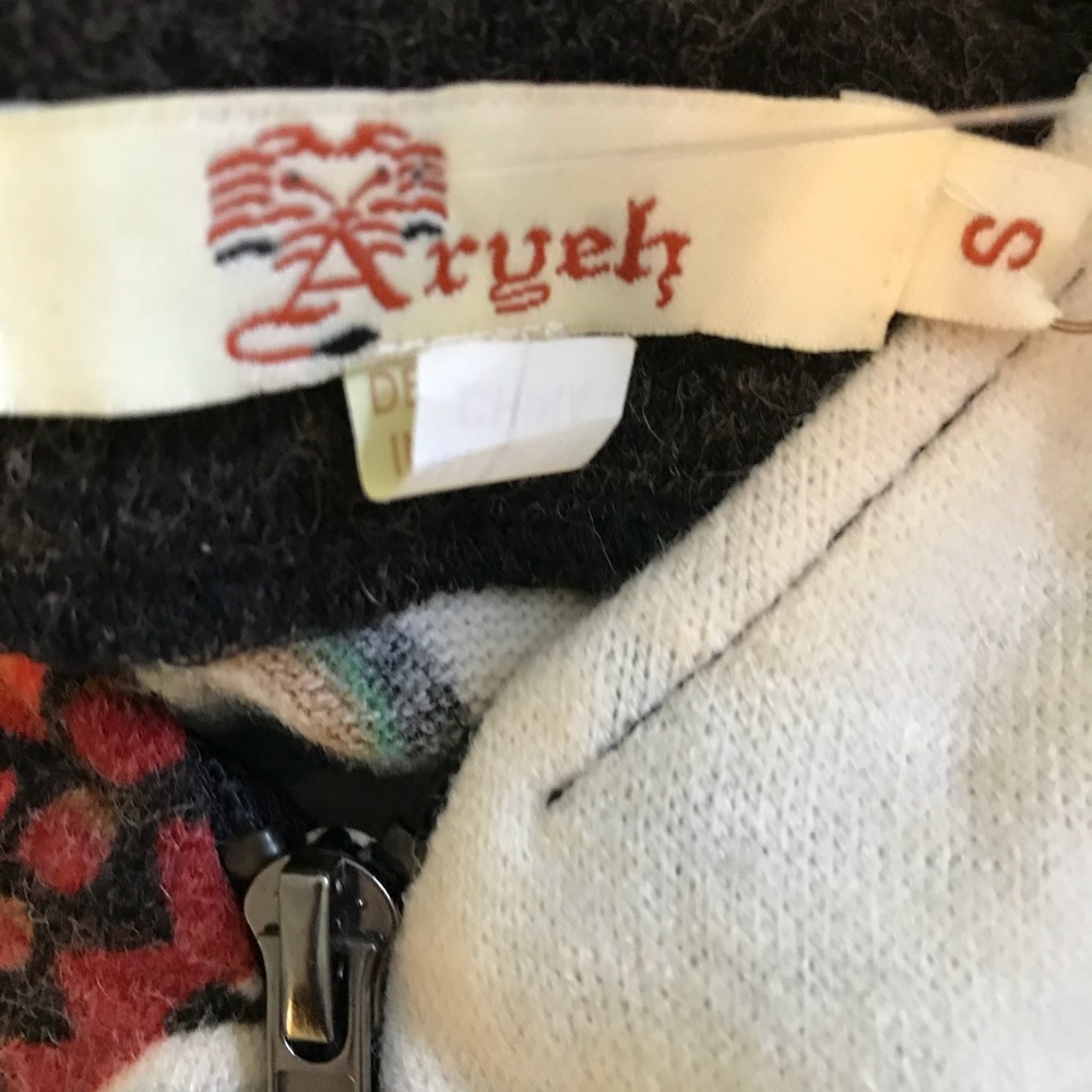 Dress/arueh - Picture 5 of 7